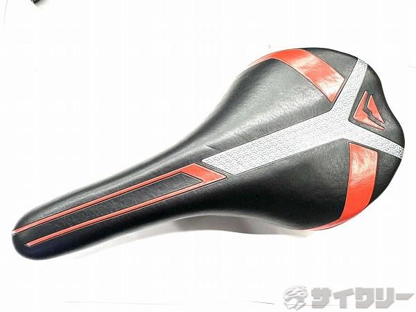 サドル メリダロゴ スチールレール