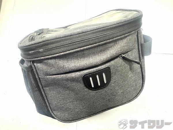 フロントバッグ