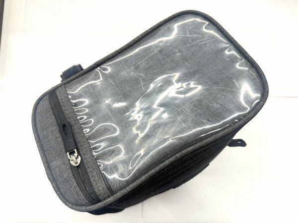 フロントバッグ