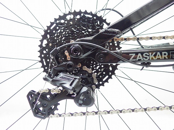 【未走行】ZASKAR FS SPORT