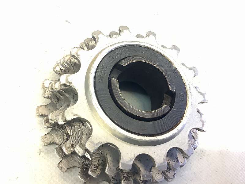 ボスフリ winner 14-18T　5s