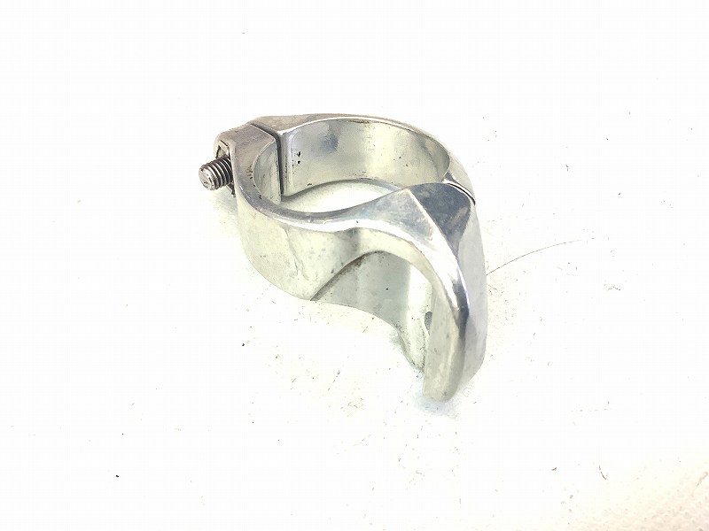 フロントディレイラー直付けバンドアダプター　31.8mm