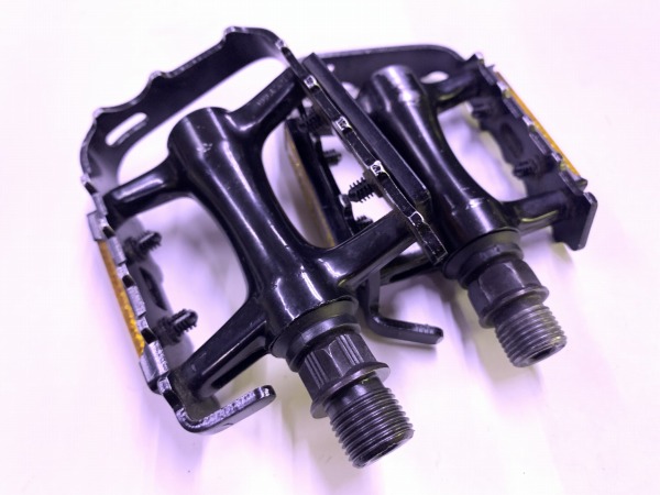 フラットペダル M-21