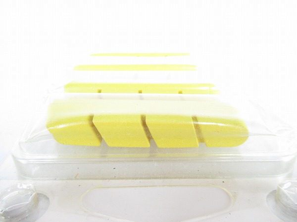 ブレーキシュー　RACE PRO　イエロー　FFWDロゴ　カンパ対応