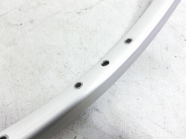 クリンチャーリム シルバー 650C/32H