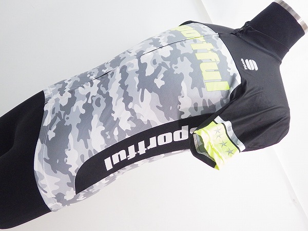 フルジップ半袖ジャージ Mサイズ