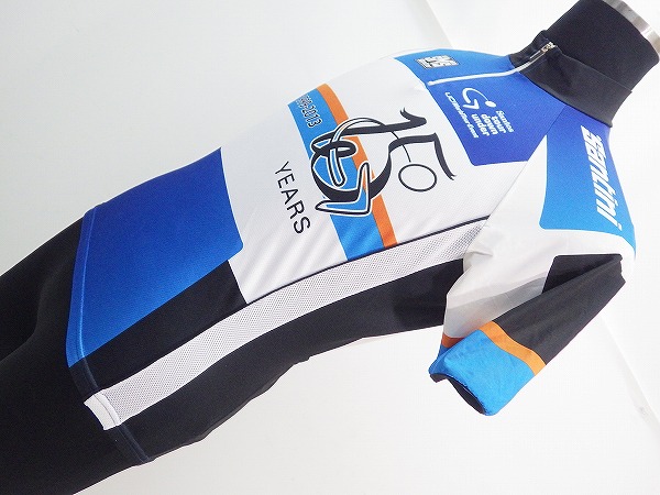 ハーフジップ半袖ジャージ Mサイズ