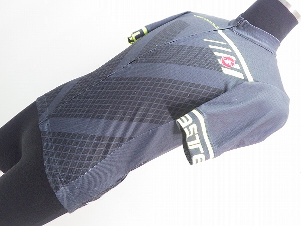 フルジップ半袖ジャージ Mサイズ