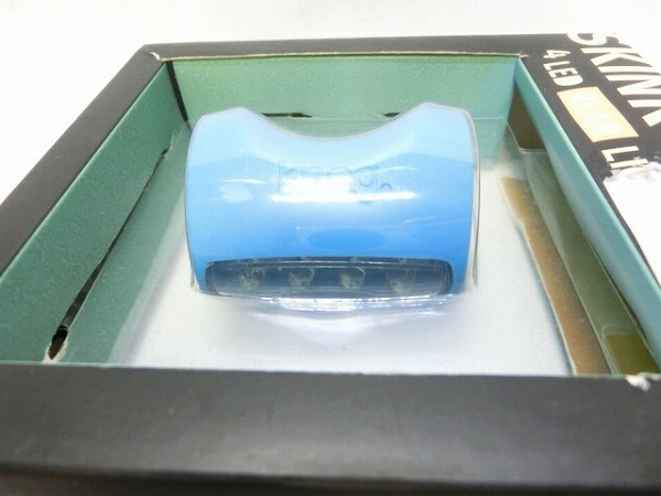 リアライト SKINK 4LED ブルー