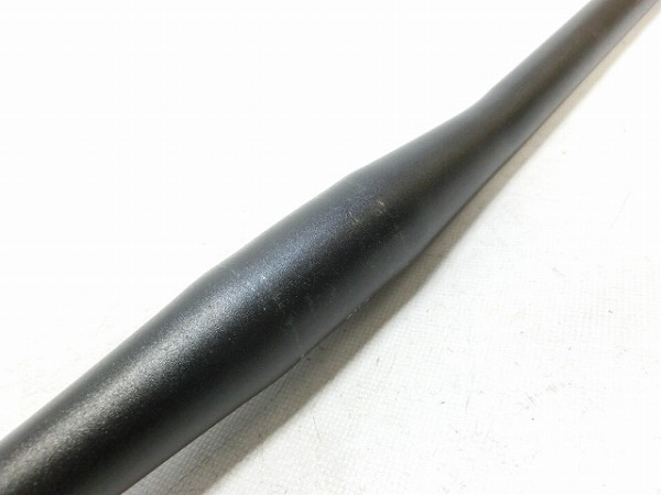 フラットバー ブラック 580mm/φ31.8mm