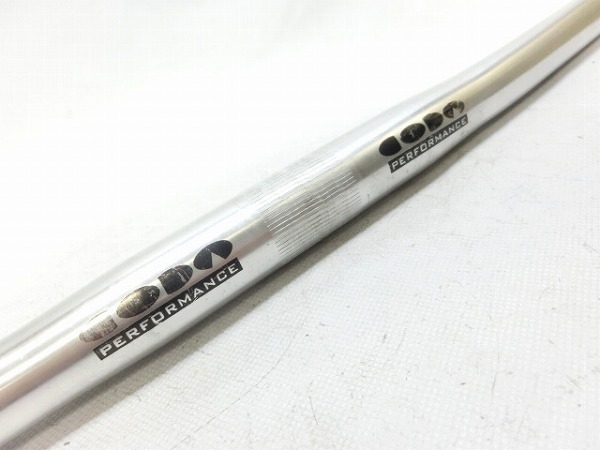 フラットバー シルバー 580mm/φ25.4mm