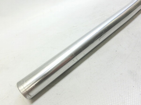 フラットバー シルバー 580mm/φ25.4mm