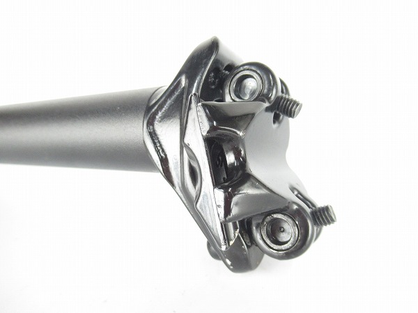 シートポスト　ブラック　31.6mm/330mm