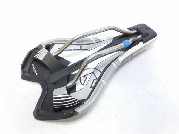 サドル AEROFUEL TT SUS316-Tiレール
