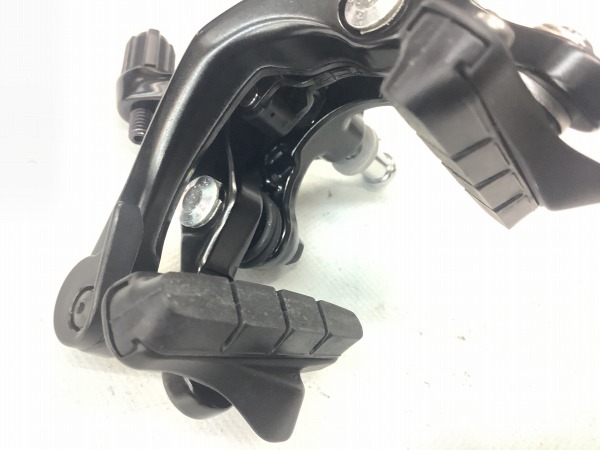 リアブレーキキャリパー BR-R7000 105