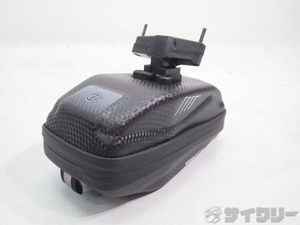 サドルバッグ E7 サイズ：190㎜ x 105㎜ x 90㎜(実測)