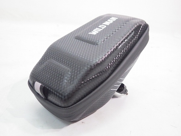 サドルバッグ E7 サイズ：190㎜ x 105㎜ x 90㎜(実測)