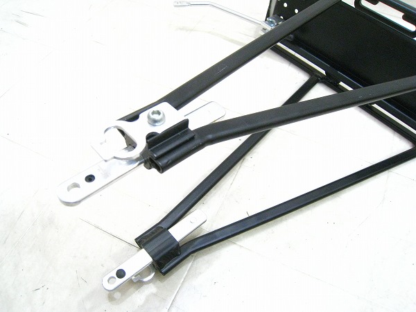 リアキャリア 26-28インチ