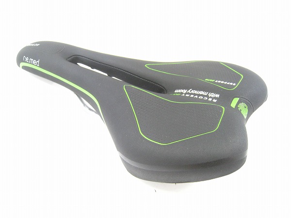 サドル R.e.med ブラック/グリーン