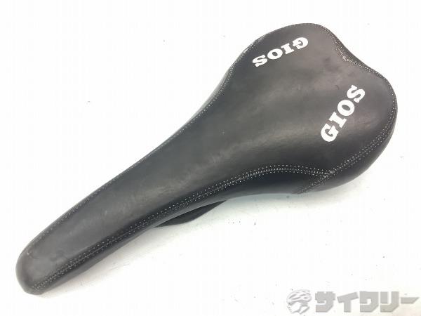 サドル ジオスロゴ