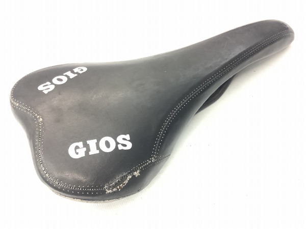 サドル ジオスロゴ