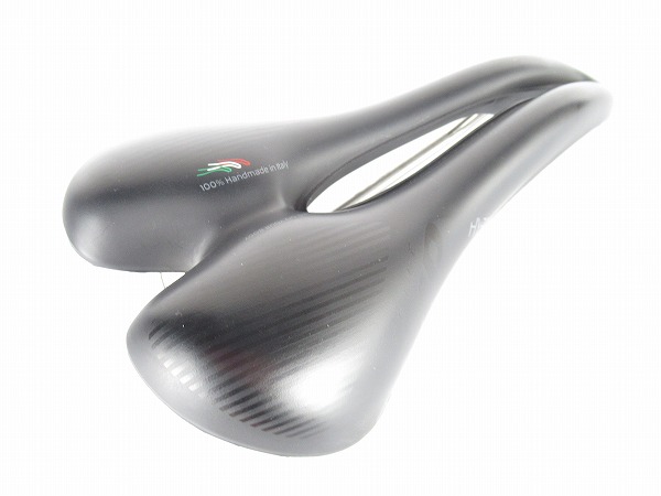 サドル　HYBRID　ブラック　aisi 304 tube