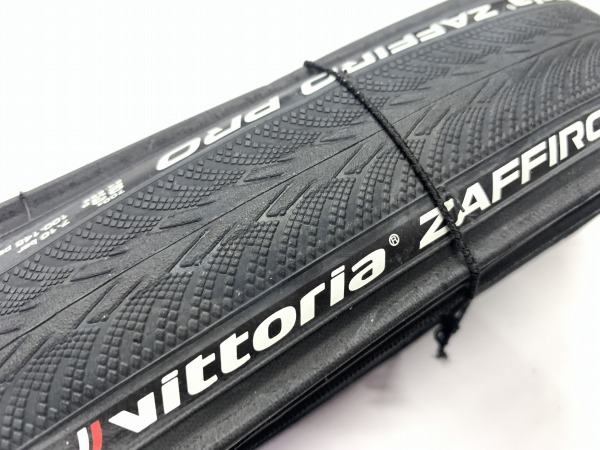 クリンチャータイヤ ZAFFIRO PRO 700x23c