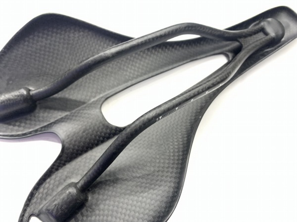 カーボンサドル カーボンレール