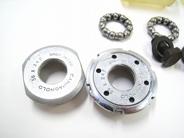 ボトムブラケット ITA 113mm スクエア 地球マーク