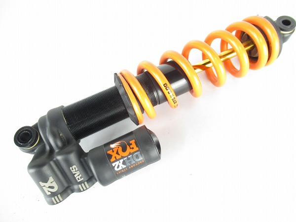 リアサスペンション　2018 FACTORY SERIES DHX2