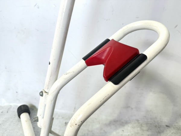 ディスプレイスタンド TANCHO ESSE ホワイト