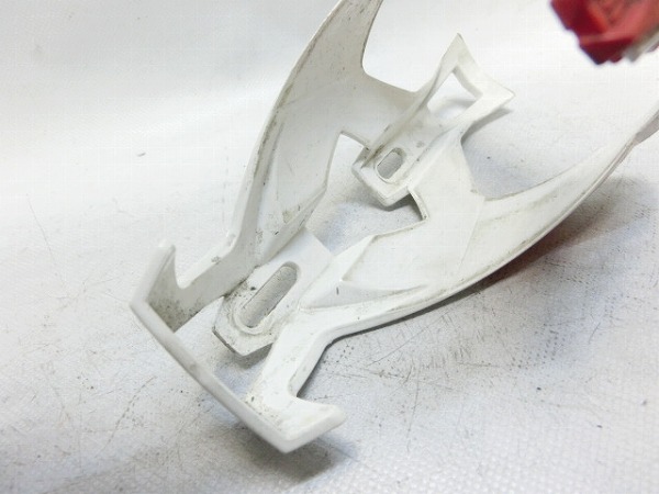 ボトルケージ CustomRace Plus ホワイト