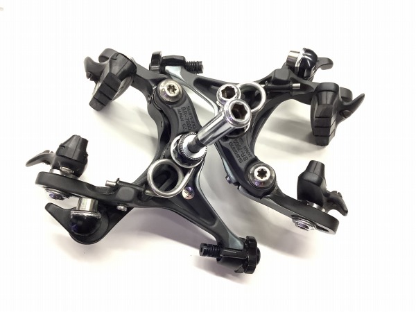 ブレーキキャリパーセット BR-7900 DURA-ACE