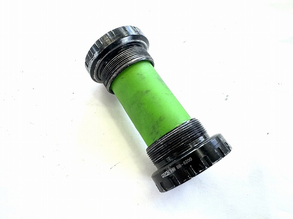 ボトムブラケット BB-6200 MEGAEXO 68mm/JIS/24mm