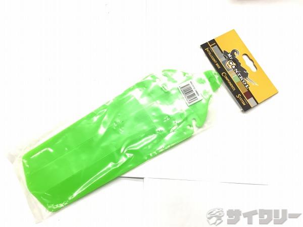 フェンダー グリーン