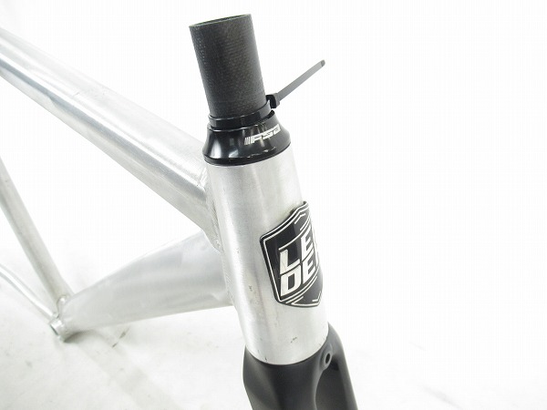 CURE　※塗装剥離