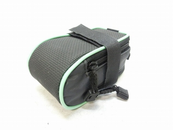 サドルバッグ ストラップマウント ブラック