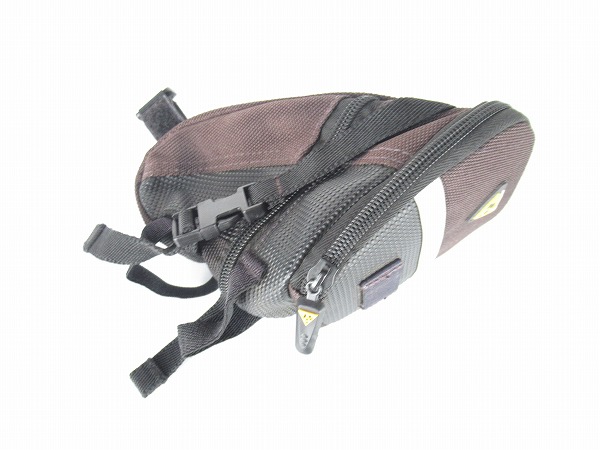 サドルバッグ　エアロウェッジパック　ストラップマウント　Mサイズ