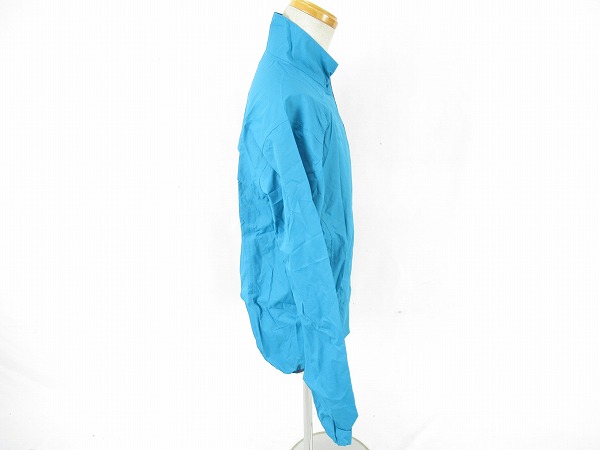 ウィンドブレーカー TRIBAN　ブルー　Mサイズ（EU）