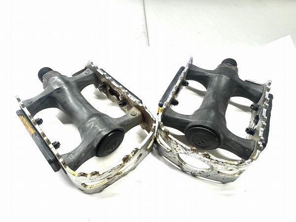 フラットペダル 錆あり