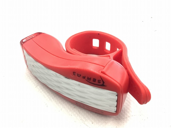 リアライト レッド