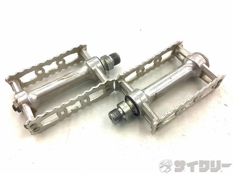 フラットペダル SYLVAN TOURING