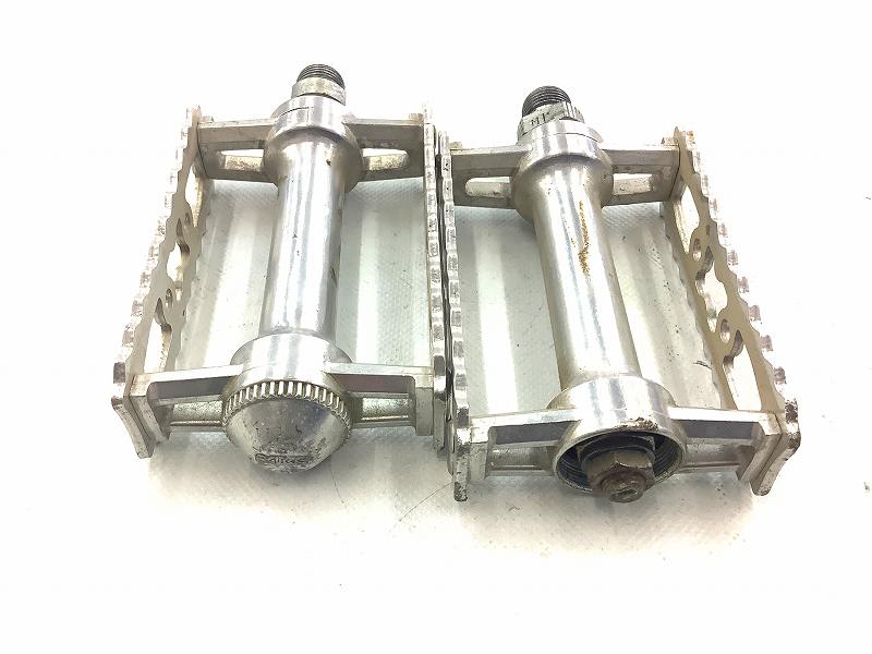 フラットペダル SYLVAN TOURING