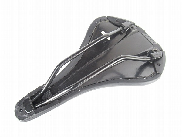 サドル BRIDGE　ブラック　HOLLOW CRMOレール