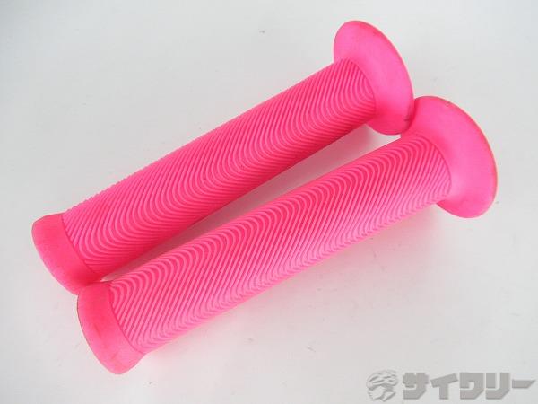 グリップ　ピンク　全長：約140mm　実測内径：19.5mm