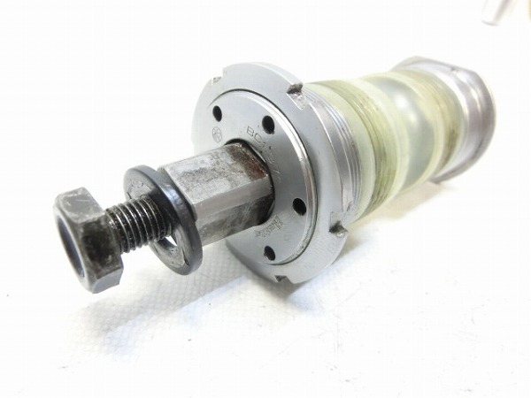 ボトムブラケット R9400 JIS/68mm/109mm/スクエア NJS