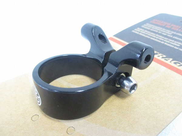 ダボ穴シートクランプ Eyeleted Seatpost Clamp 36.4mm