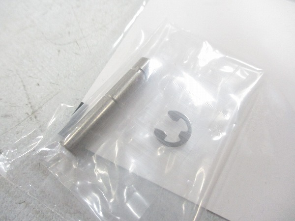 ST-R8000 レバー軸/Eリング Y0DK98040