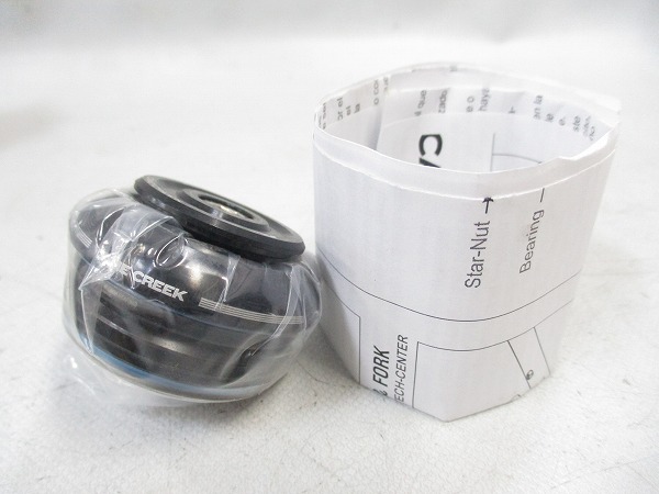 ヘッドパーツ FORTY IS42/28.6-IS42/30