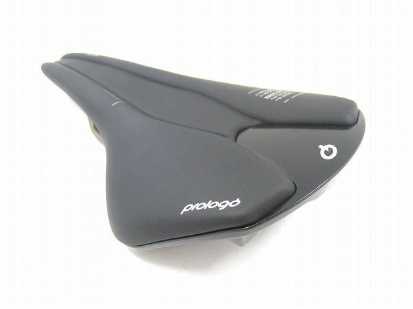 サドル　NAGO R4 137mm TIROXレール